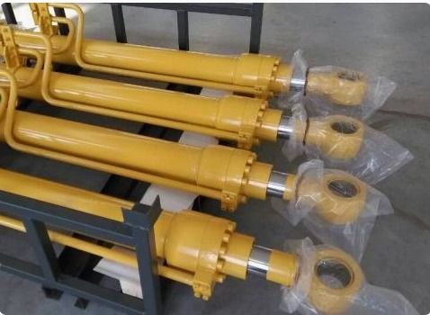 سیلندر هیدرولیک بوم بیل مکانیکی سازگار با کاتو HD820 / 2045 / 2048 / 1250 / 700